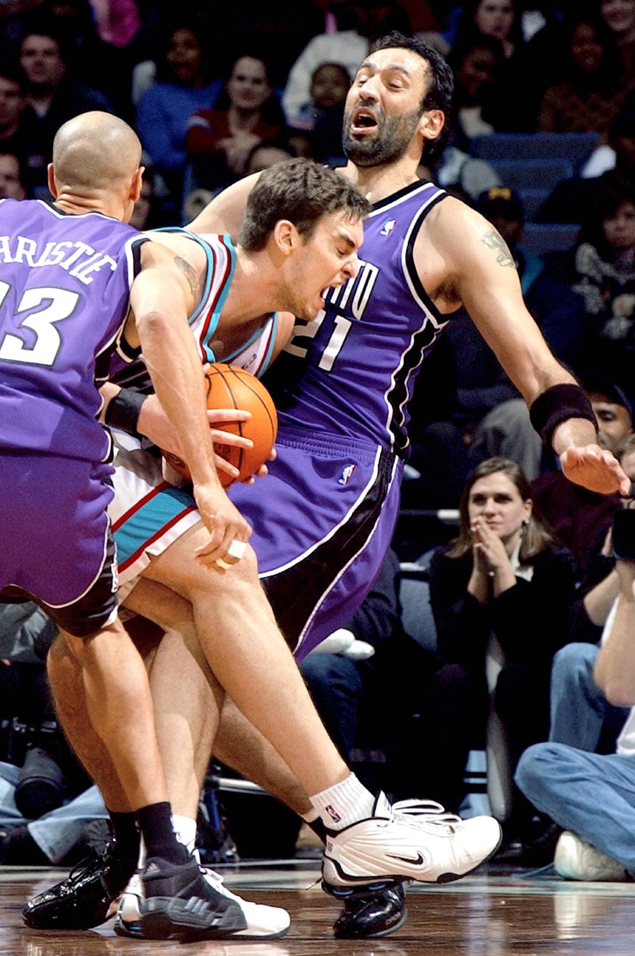 Vlade Divac: «El mejor equipo de la historia sería Nikola Jokić, Luka Dončić, Dražen Petrović y Arvydas Sabonis, no haría falta un quinto» 6 Pau Gasol y Vlade Divac (Foto: Cordon Press)