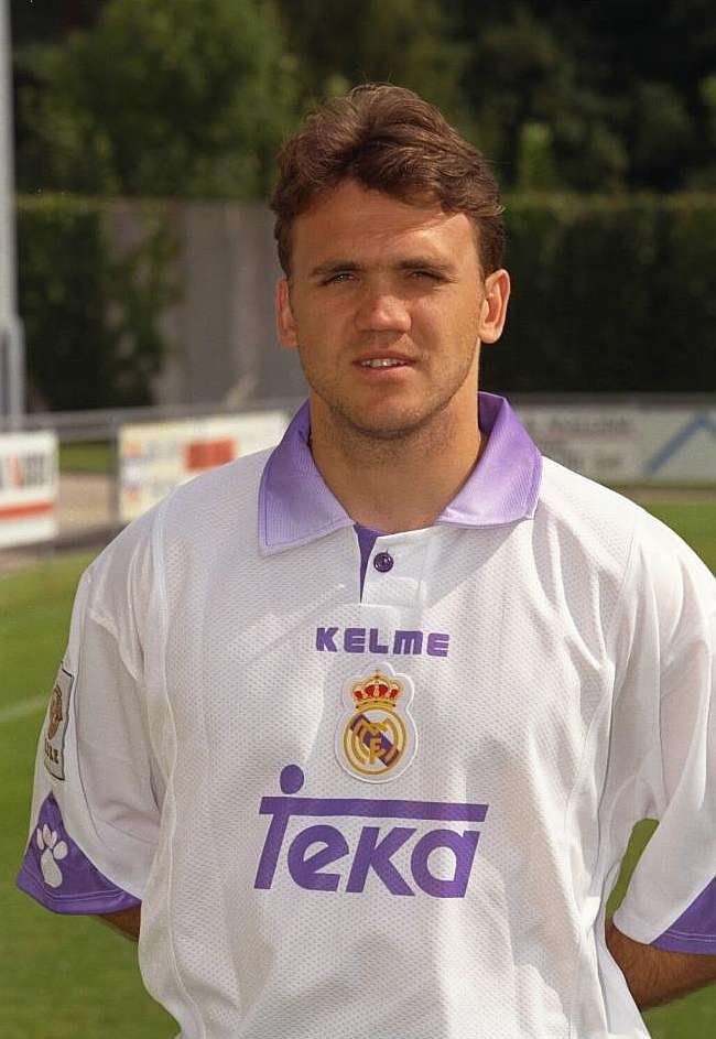 Rambo Petkovic: «En mi etapa en el Real Madrid, Valdano tenía mucha presión por los malos resultados y yo terminé pagando el pato» 5 Rambo Petkovic en el Real Madrid