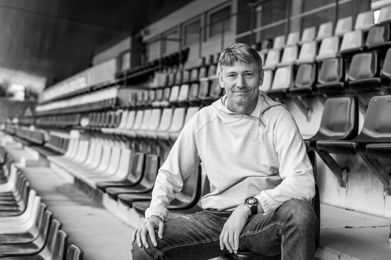Miguel Ángel España: «Luis de la Fuente no esconde que el Athletic es el club de su vida, a mí me pasa igual con el Rayo» 5 7P8A2506