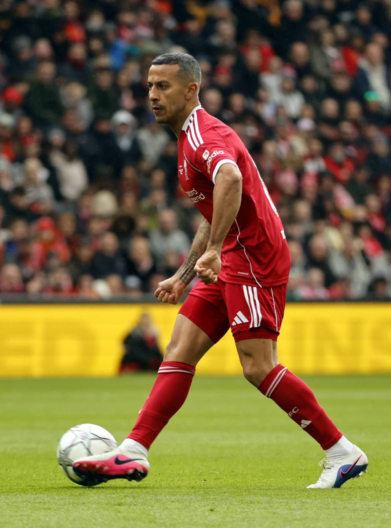 Thiago: «No creo que Lamine Yamal tenga un problema de mentalidad, es simplemente un chico muy joven, de hecho, me parece muy maduro para su edad» 6 Thiago Alcántara (Foto: Cordon Press)