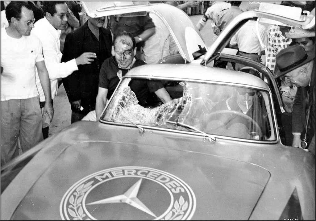 La Carrera Panamericana: un <i>Mad Max</i> con el asfalto recién estrenado 1 Mercedes 300 SL Panamericana 012